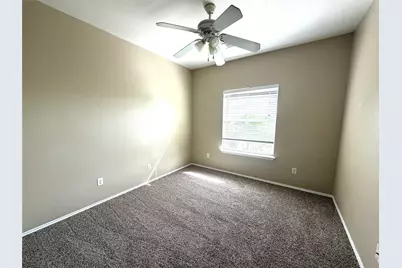 1512 S Medina Street, Lockhart, TX 78644 - Photo 13