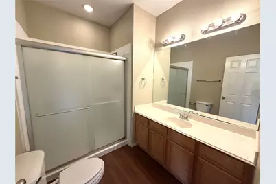 1512 S Medina Street, Lockhart, TX 78644 - Photo 9