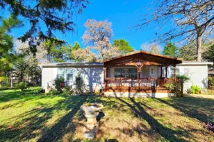 184 Arrowhead Dr, Smithville, TX 78957 - Photo 3