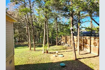 184 Arrowhead Drive, Smithville, TX 78957 - Photo 19