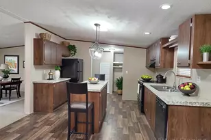 184 Arrowhead Dr, Smithville, TX 78957 - Photo 7