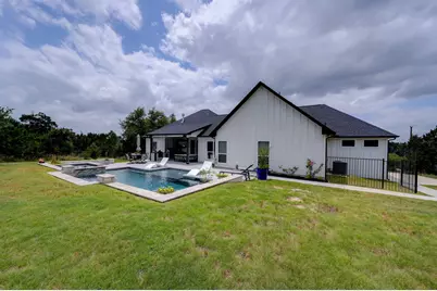 1061 Madrone Road, Fischer, TX 78623 - Photo 25