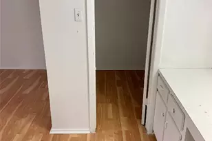 2904 Sweeney Ln, Austin, TX 78723 - Photo 9