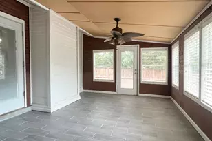 5611 Meadow Crest, Austin, TX 78744 - Photo 27