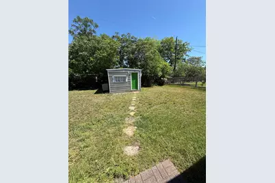 1002 Colony North Drive, Austin, TX 78758 - Photo 13