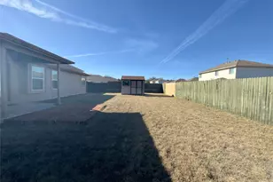 315 Wildcat Dr, Bastrop, TX 78602 - Photo 35