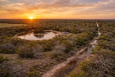 1839 County Road 103, Columbus, TX 78934 - Photo 3