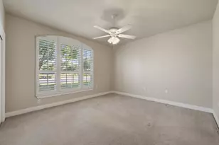 207 Breezeway Ln, Georgetown, TX 78633 - Photo 21