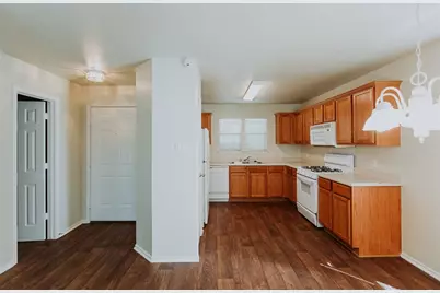 2122 Bluffstone Drive, Round Rock, TX 78665 - Photo 5