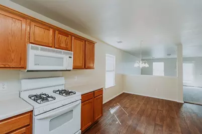 2122 Bluffstone Drive, Round Rock, TX 78665 - Photo 9