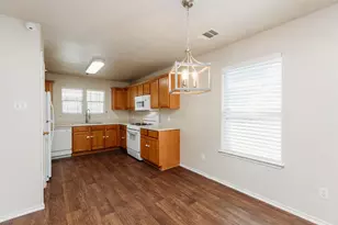 2122 Bluffstone Dr, Round Rock, TX 78665 - Photo 7