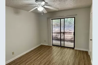 1103 Hillyer Street #A/B, San Marcos, TX 78666 - Photo 17