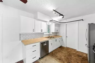 2200 Cadiz Circle, Austin, TX 78741 - Photo 7