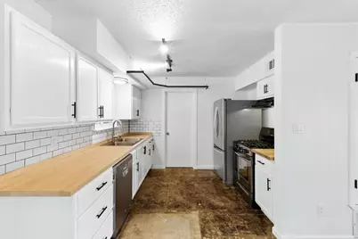 2200 Cadiz Circle, Austin, TX 78741 - Photo 9