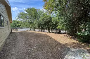 128 Coers Cir, San Marcos, TX 78666 - Photo 13