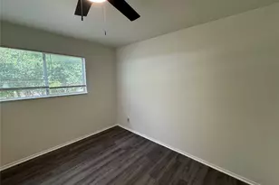 128 Coers Cir, San Marcos, TX 78666 - Photo 9
