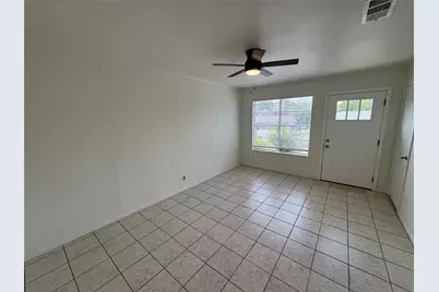 128 Coers Circle #B, San Marcos, TX 78666 - Photo 5