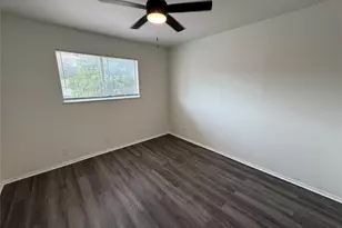 128 Coers Cir, San Marcos, TX 78666 - Photo 7