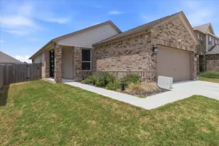223 Pitkin Dr, Lockhart, TX 78644 - Photo 25