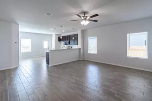 13605 Endless Narrow Ln, Elgin, TX 78621 - Photo 9