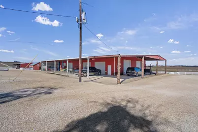 5300 County Road 424, Taylor, TX 76574 - Photo 23
