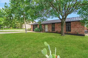 1102 Warrington Dr, Austin, TX 78753 - Photo 3