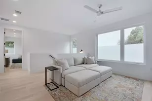 3021 Fontana Dr, Austin, TX 78704 - Photo 15