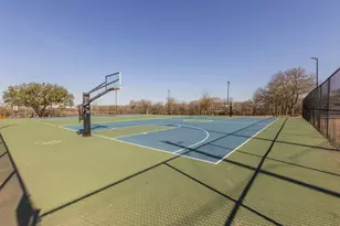 1212 N Main St, Elgin, TX 78621 - Photo 29