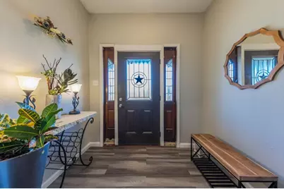 1212 N Main Street, Elgin, TX 78621 - Photo 27