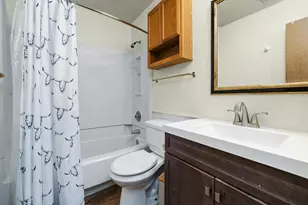 21461 Coyote Trail, Lago Vista, TX 78645 - Photo 19