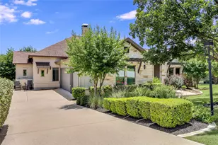 802 Crestone Stream Dr, Lakeway, TX 78738 - Photo 5