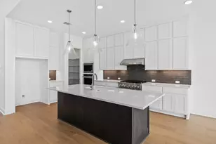 905 South Hemingway Loop, Liberty Hill, TX 78642 - Photo 7