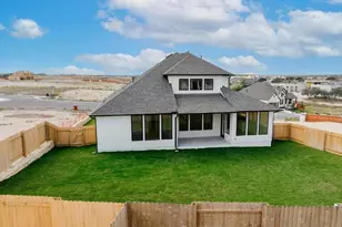 905 South Hemingway Loop, Liberty Hill, TX 78642 - Photo 25