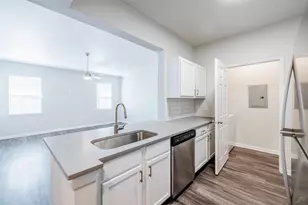 12215 Hunters Chase Dr, Austin, TX 78729 - Photo 7