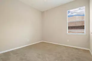 144 Oxford Dr, Kyle, TX 78640 - Photo 19