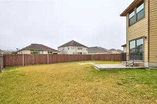 356 Matthews Ln, Kyle, TX 78640 - Photo 3