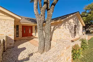 4300 Madrid Dr, Georgetown, TX 78628 - Photo 5