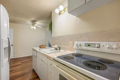 909 E Oltorf Street #201, Austin, TX 78704 - Photo 7
