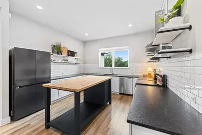 20702 Post Oak Drive, Lago Vista, TX 78645 - Photo 15