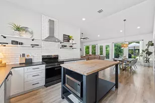 20702 Post Oak Dr, Lago Vista, TX 78645 - Photo 17