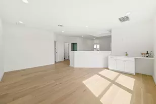 5000 Valburn Ct, Austin, TX 78731 - Photo 31