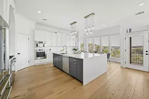 5000 Valburn Ct, Austin, TX 78731 - Photo 3