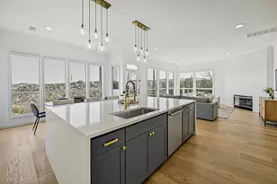 5000 Valburn Ct, Austin, TX 78731 - Photo 15