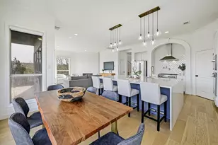 5000 Valburn Ct, Austin, TX 78731 - Photo 11