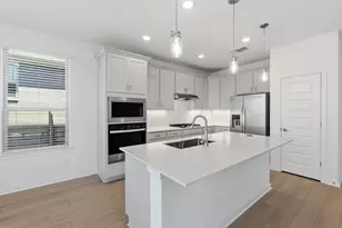 1808 Spg Mountain Cv, Georgetown, TX 78628 - Photo 3