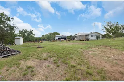 1595 Skyridge Road, Lampasas, TX 76550 - Photo 11