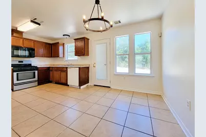 7400 Muffin Drive, Austin, TX 78724 - Photo 11