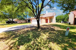 7400 Muffin Dr, Austin, TX 78724 - Photo 5