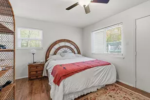 1106 W 22nd St, Austin, TX 78705 - Photo 9