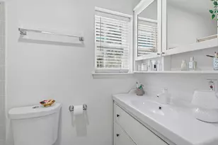 1106 W 22nd St, Austin, TX 78705 - Photo 7